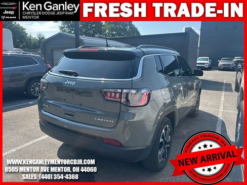 Used 2024 Jeep Compass Limited AWD/4WD image 10
