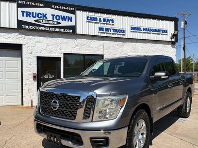 Used 2018 Nissan Titan SV