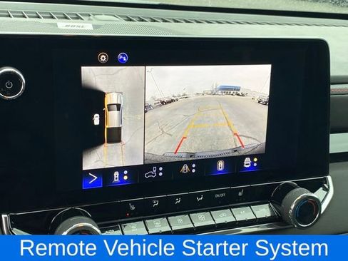 Certified 2024 Chevrolet Colorado Z71 w/ Z71 Convenience Package 2 image 12