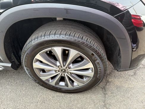 Used 2023 Mercedes-Benz GLE 350 GLE 350 4MATIC SUV image 4