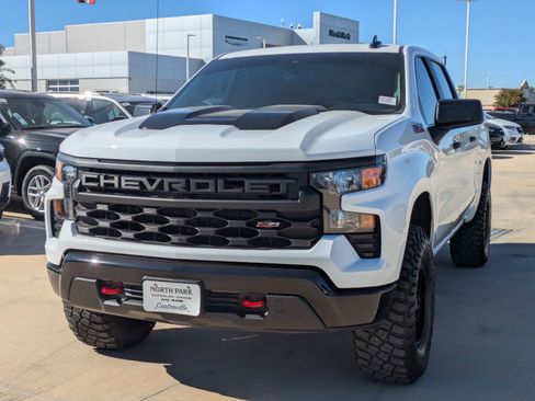 Used 2025 Chevrolet Silverado 1500 Custom Trail Boss image 7