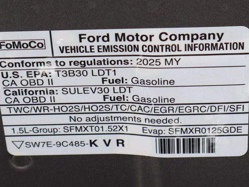 Used 2025 Ford Escape Active w/ Tech Pack #1 FWD image 15
