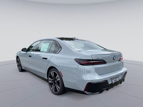 New 2025 BMW 740i xDrive w/ Executive Package AWD/4WD image 3