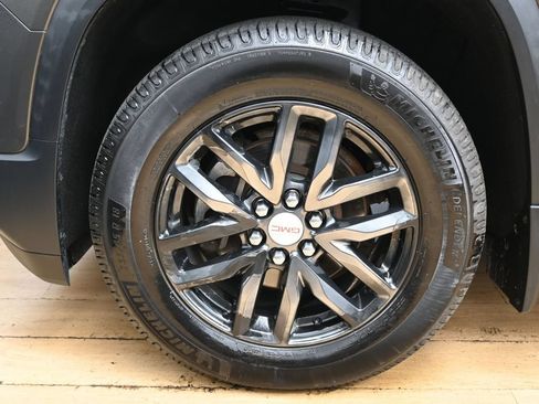 Used 2019 GMC Acadia SLT FWD image 37