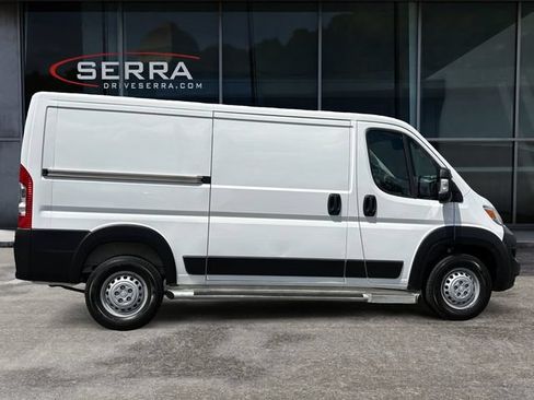Used 2025 RAM ProMaster 2500 w/ U-Haul Equipment Group FWD image 6