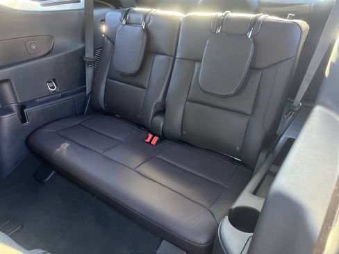 New 2026 Ford Explorer Platinum RWD image 23