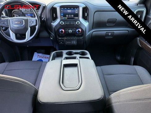 Used 2021 GMC Sierra 1500 Elevation w/ LPO, Elevation Black Package image 13