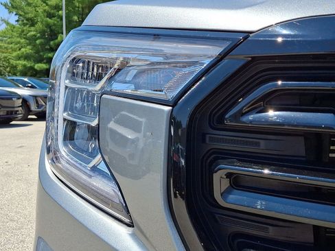 Certified 2023 GMC Terrain SLE w/ Driver Convenience Package AWD/4WD image 28