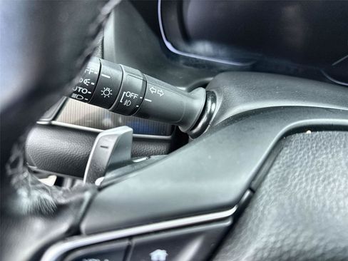 Used 2018 Honda Accord Sport image 22