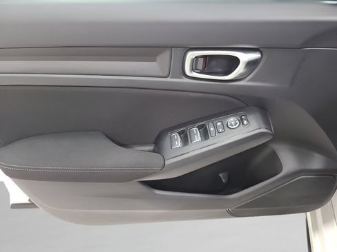 Used 2024 Honda Civic Sport image 18