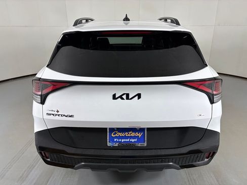 Used 2025 Kia Sportage X-Line AWD/4WD image 6