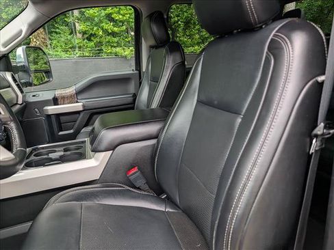 Used 2019 Ford F250 Lariat w/ Chrome Package AWD/4WD image 29