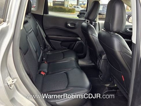 Used 2018 Jeep Compass Trailhawk image 16