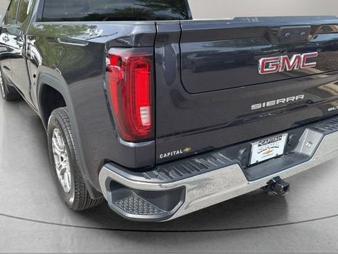 Used 2025 GMC Sierra 1500 SLT AWD/4WD image 33