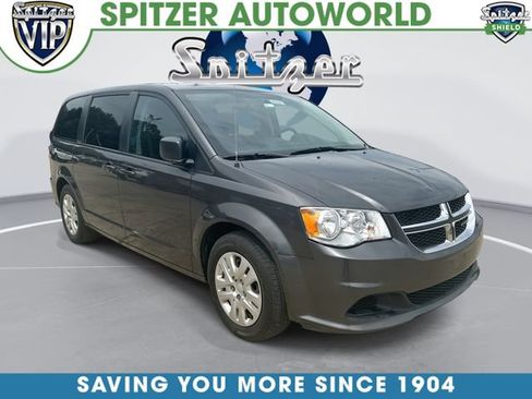 Used 2018 Dodge Grand Caravan SE w/ UConnect Hands-Free Group FWD image 1