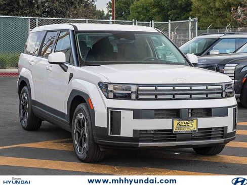 New 2026 Hyundai Santa Fe SE FWD image 3
