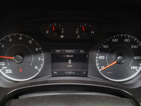 Used 2018 GMC Terrain SLE w/ Driver Convenience Package FWD image 9
