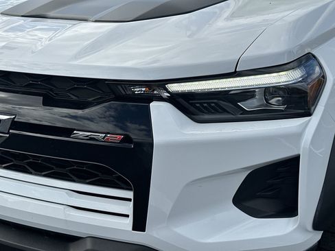 Used 2024 Chevrolet Colorado ZR2 image 11