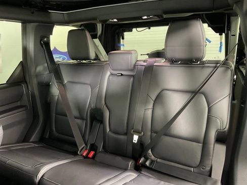 New 2026 Ford Bronco Outer Banks AWD/4WD image 15