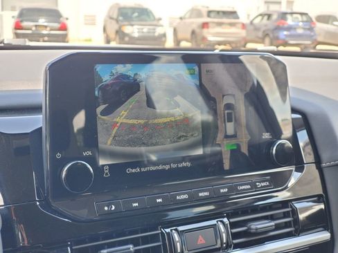 New 2025 Nissan Pathfinder SL w/ Cargo Package image 25