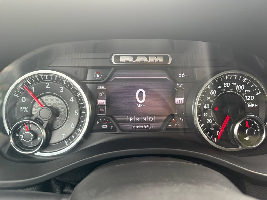 Used 2022 RAM 1500 Laramie AWD/4WD image 35