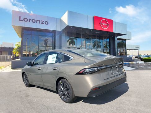 New 2026 Nissan Sentra SL image 6