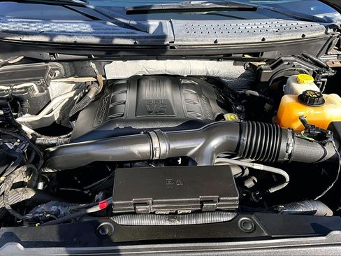 Used 2013 Ford F150 Platinum image 10