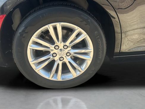 Used 2016 Chrysler 300 C RWD image 33