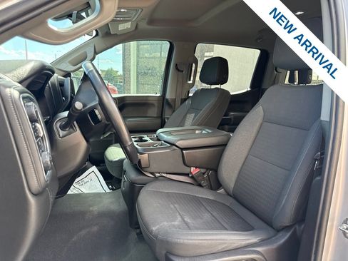 Used 2021 Chevrolet Silverado 1500 LT AWD/4WD image 16