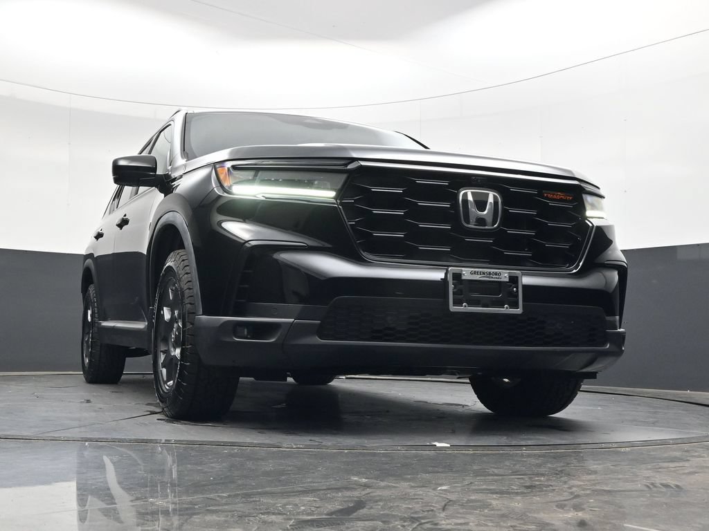 Used 2023 Honda Pilot TrailSport image 41