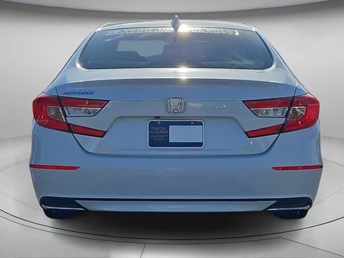 Used 2020 Honda Accord LX image 6