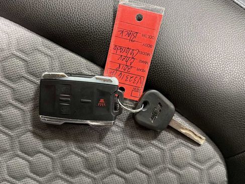 Used 2018 Chevrolet Colorado Z71 w/ Z71 Midnight Edition image 33