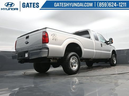 Used 2016 Ford F250 XL w/ Power Equipment Group image 34