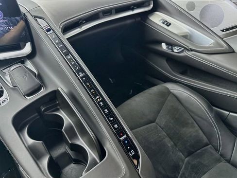 Used 2023 Chevrolet Corvette Stingray Premium Cpe w/ Z51 Performance Package RWD image 16