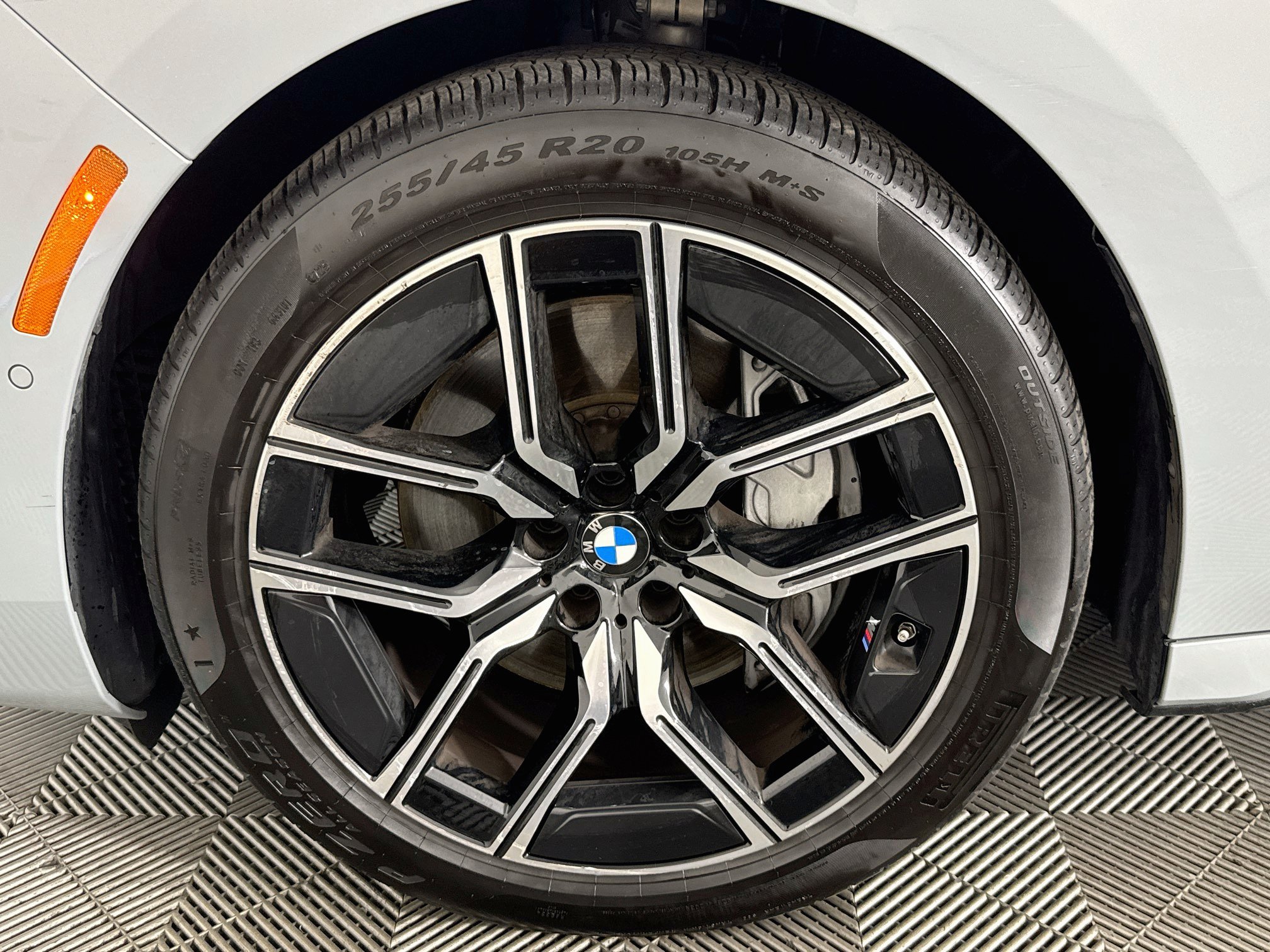 Used 2026 BMW 740i RWD image 65