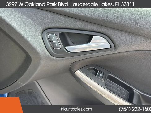 Used 2018 Ford Focus Titanium image 38