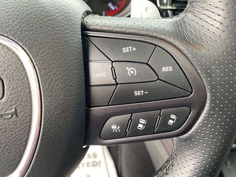 Used 2025 Dodge Durango GT AWD/4WD image 19