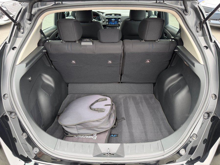Used 2025 Nissan Leaf S FWD image 40