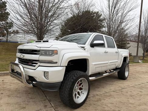 Used 2016 Chevrolet Silverado 1500 LTZ Z71 w/ LTZ Plus Package image 21