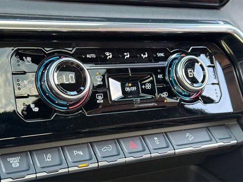 New 2026 GMC Sierra 3500 Denali Ultimate image 20