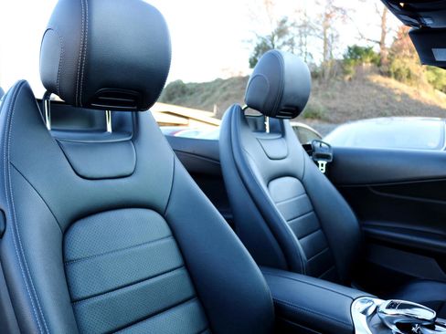Used 2017 Mercedes-Benz C 300 Cabriolet image 50