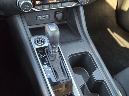 Used 2023 Nissan Sentra SV w/ All-Weather Package image 21