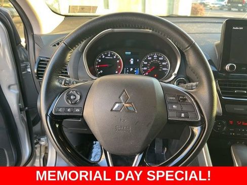 Used 2024 Mitsubishi Eclipse Cross SE AWD/4WD image 17