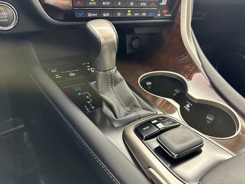 Used 2017 Lexus RX 350 AWD w/ Premium Package image 26