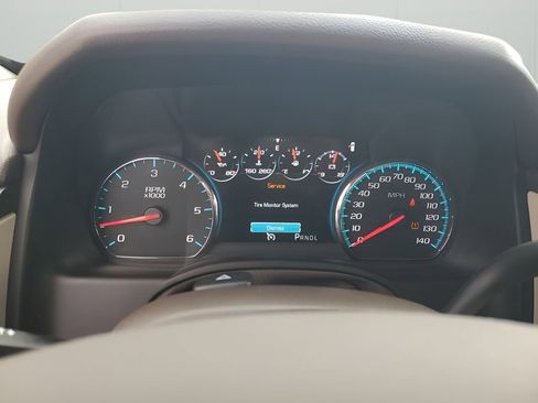 Used 2018 GMC Yukon Denali w/ Open Road Package image 39