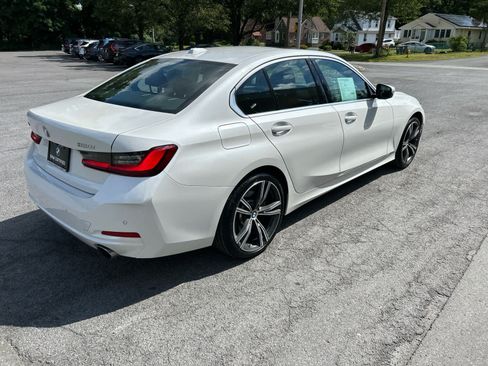 Used 2024 BMW 330i xDrive Sedan w/ Premium Package AWD/4WD image 23