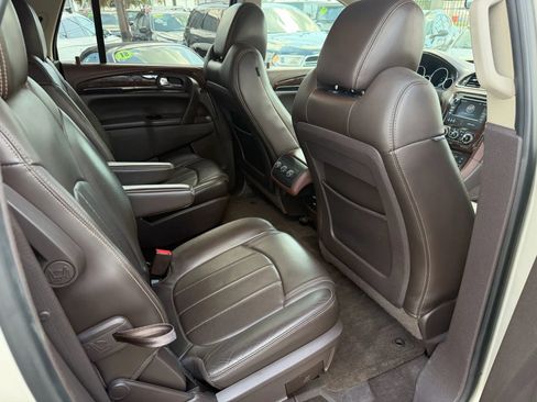 Used 2013 Buick Enclave Leather image 12