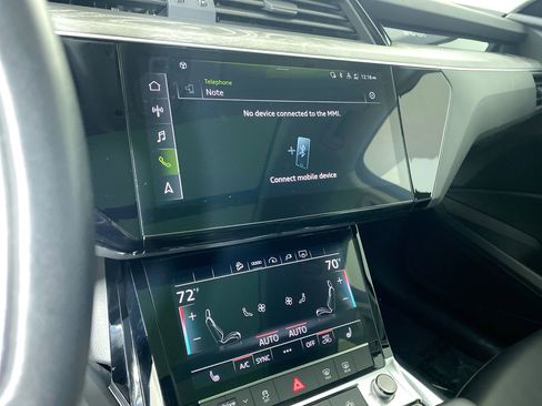 Certified 2022 Audi e-tron Premium w/ Convenience Plus Package image 8