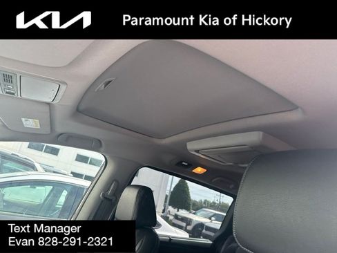 Used 2022 Honda Odyssey Touring image 5