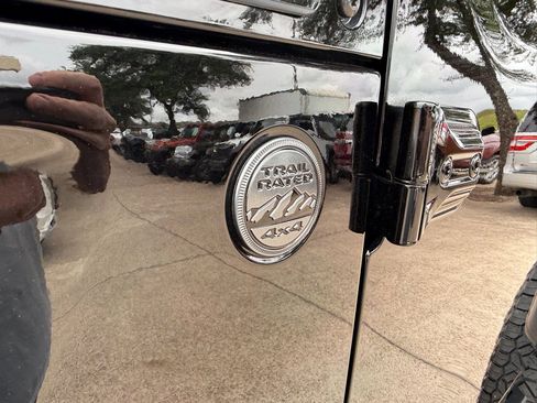 Used 2022 Jeep Wrangler Sport AWD/4WD image 11